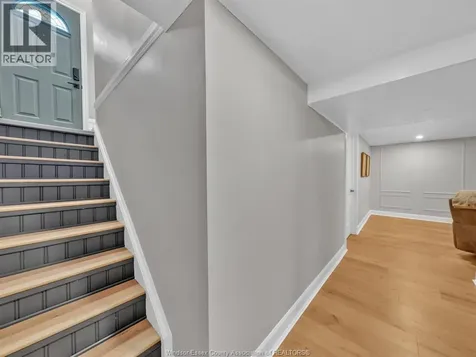 3268 Virginia Park Windsor ON N9E 2C3