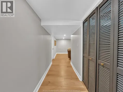 3268 Virginia Park Avenue Windsor ON N9E 2C3