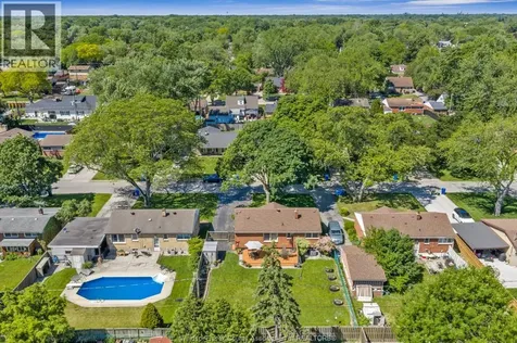3268 Virginia Park Avenue Windsor ON N9E 2C3