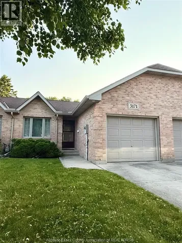 3171 Northway Avenue Windsor ON N9E 4S4