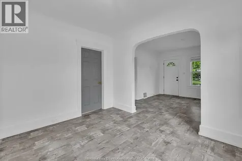 928 Lacasse Boulevard Tecumseh ON N8N 2C5