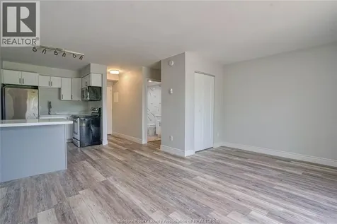 1655 Rooney Street Windsor ON N9B 1L1