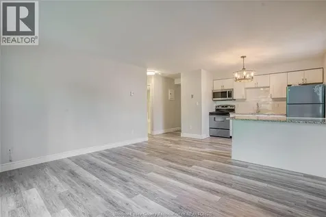1655 Rooney Street Windsor ON N9B 1L1