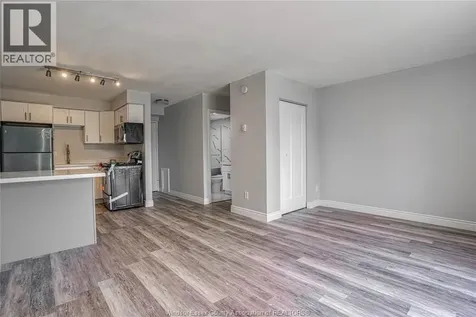 1655 Rooney Street Windsor ON N9B 1L1