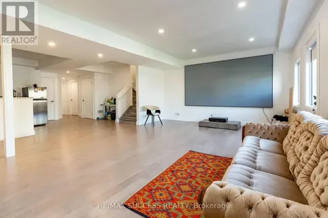 554 Bridgemill Crescent East Kitchener ON N2A 0K3