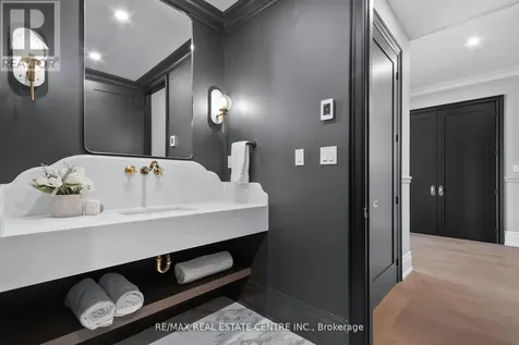 37 Armstrong Street Orangeville ON L9W 1M1
