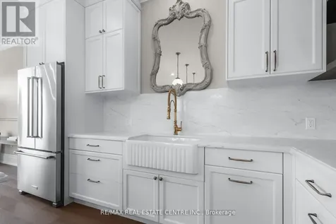 37 Armstrong Street Orangeville ON L9W 1M1