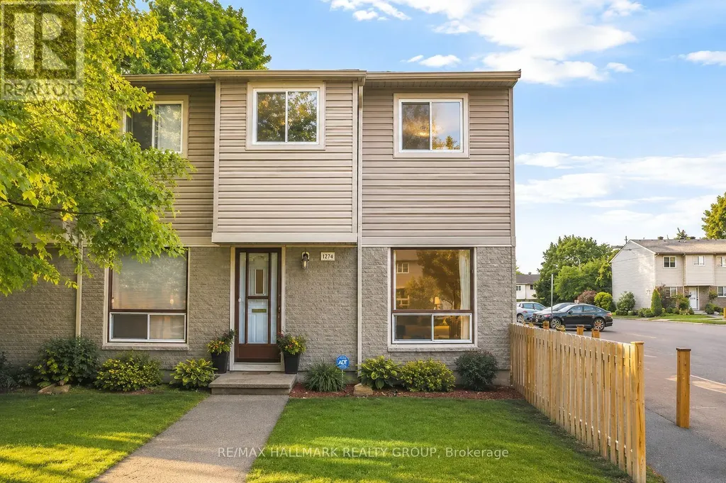 1374 Perez Crescent Ottawa ON K1J 8V2