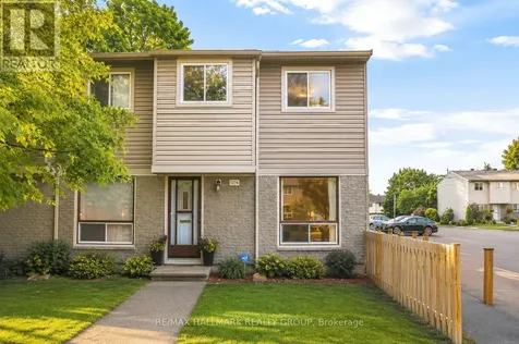 1374 Perez Crescent Ottawa ON K1J 8V2