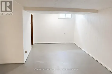 1374 Perez Crescent Ottawa ON K1J 8V2