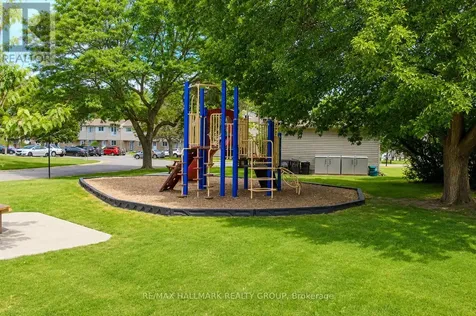 1374 Perez Crescent Ottawa ON K1J 8V2
