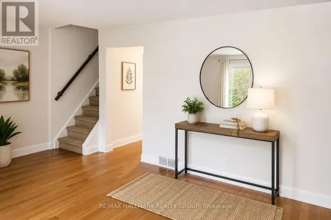 1374 Perez Crescent Ottawa ON K1J 8V2