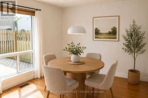 1374 Perez Crescent Ottawa ON K1J 8V2