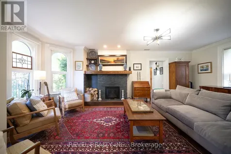 11 Chestnut Avenue Brantford ON N3T 4B9