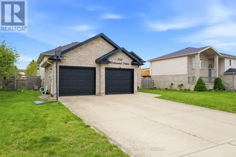 792 Oakwood Drive Saugeen Shores ON N0H 2C4