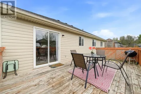 792 Oakwood Drive Saugeen Shores ON N0H 2C4