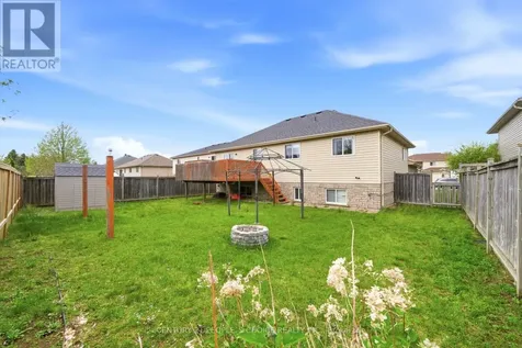 792 Oakwood Drive Saugeen Shores ON N0H 2C4
