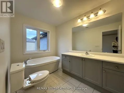 147 Broadacre Drive Kitchener ON N2R 0S5