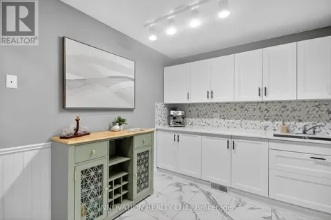 4 Bridgewater Terrace Ottawa ON K2J 3G7