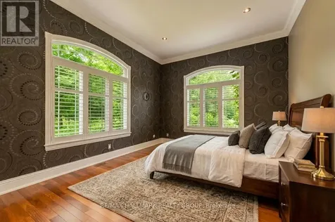 5800 Queenscourt Crescent Ottawa ON K4M 1K3