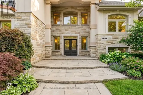 5800 Queenscourt Crescent Ottawa ON K4M 1K3