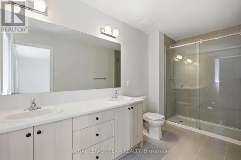 1042 Elixir Place Ottawa ON K2W 0P4