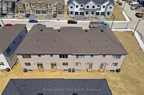 1042 Elixir Place Ottawa ON K2W 0P4