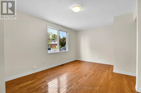 114 Chesterton Drive Ottawa ON K2E 5T6