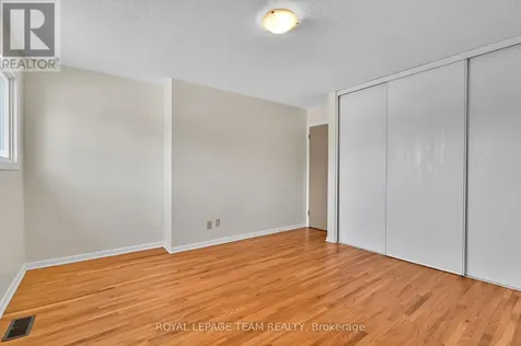 114 Chesterton Drive Ottawa ON K2E 5T6