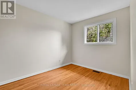 114 Chesterton Drive Ottawa ON K2E 5T6