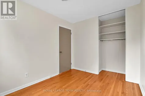 114 Chesterton Drive Ottawa ON K2E 5T6