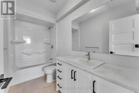 447 Annette Drive Russell ON K0A 1W0