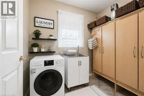 24 Pine Ridge Drive Guelph ON N1L 1K3