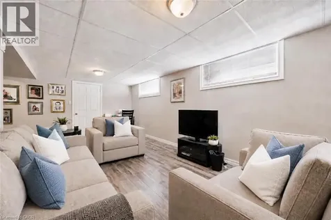 24 Pine Ridge Drive Guelph ON N1L 1K3