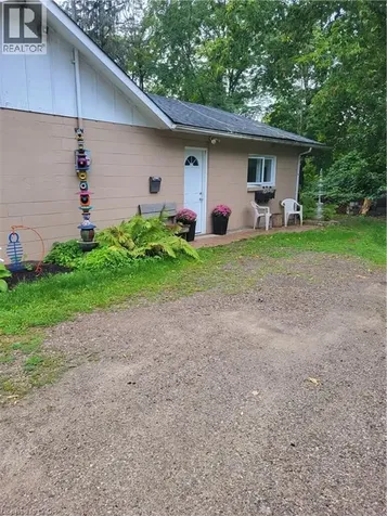 311 Brock Road Hamilton ON L9H 5H4