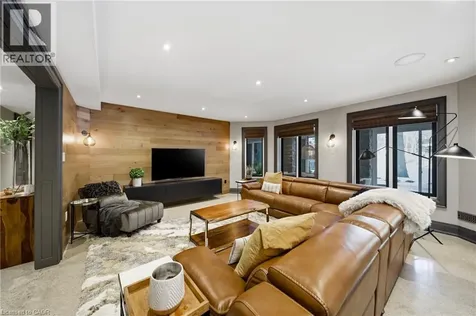 3205 Highpoint Court Burlington ON L7P 0P9