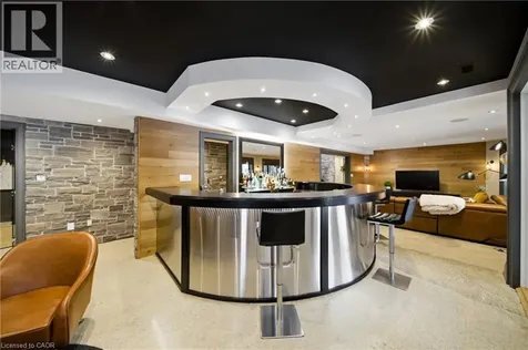 3205 Highpoint Court Burlington ON L7P 0P9