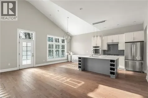 3205 Highpoint Court Burlington ON L7P 0P9