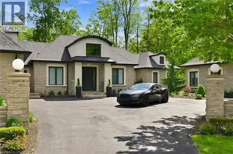 3205 Highpoint Court Burlington ON L7P 0P9