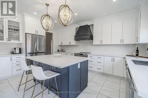 1649 Corsal Court Innisfil ON L9S 0P8