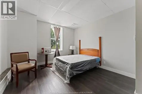 1353 Wellington Avenue Windsor ON N8X 2C1