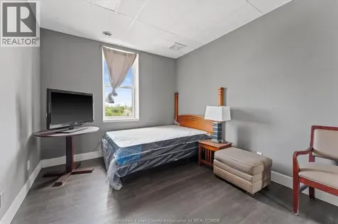 1353 Wellington Avenue Windsor ON N8X 2C1