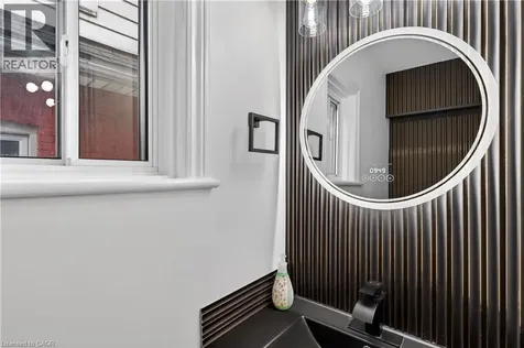 23 Edward Street Hamilton ON L8L 2V2