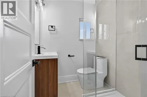 23 Edward Street Hamilton ON L8L 2V2