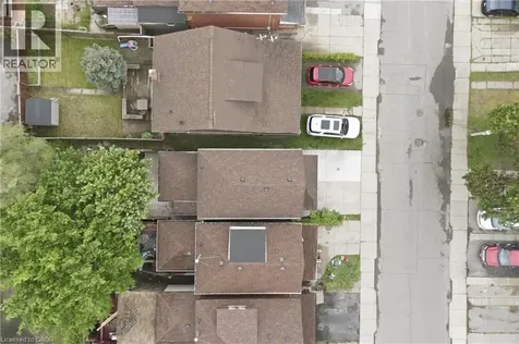 23 Edward Street Hamilton ON L8L 2V2