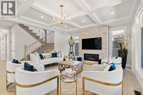258 Xavier Circle Lakeshore ON N8N 0J3