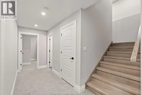 258 Xavier Circle Lakeshore ON N8N 0J3