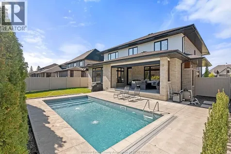 258 Xavier Circle Lakeshore ON N8N 0J3