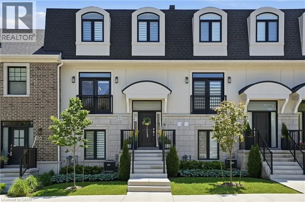 24 Willow Bank Common St. Catharines ON L2S 4C8