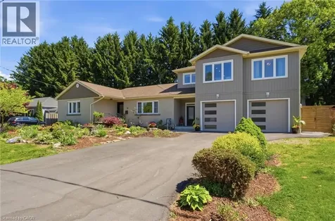 82 Cumming Court Ancaster ON L9G 1V3